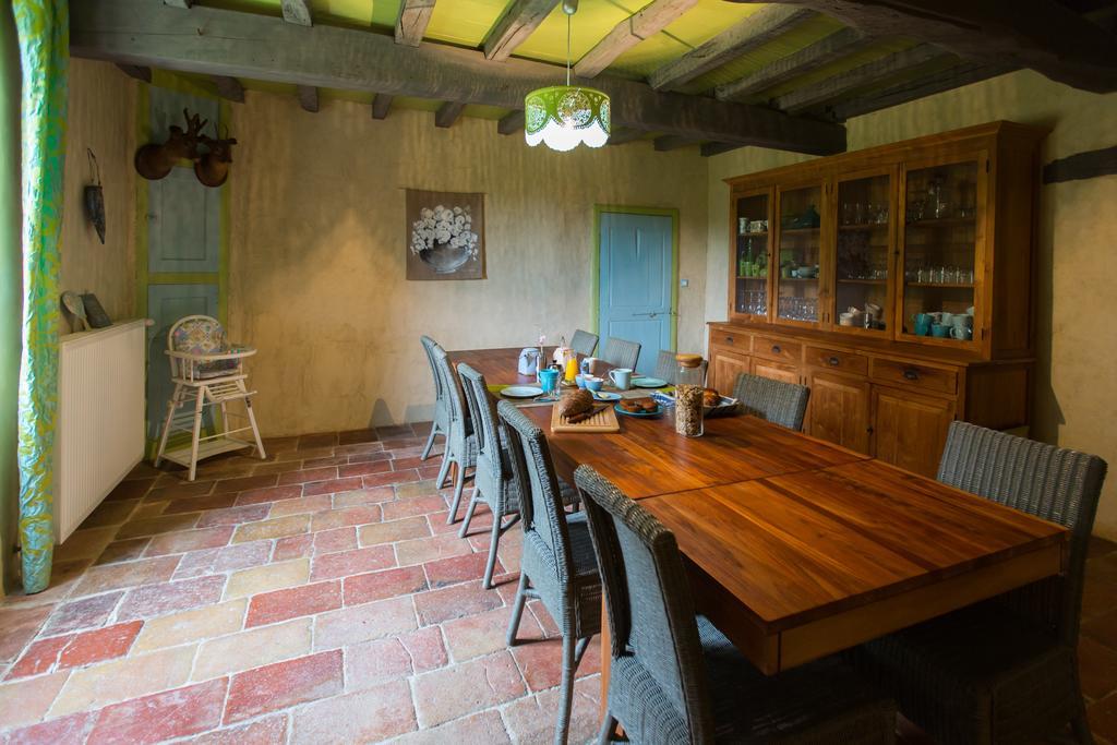 Au Mas Des Calmettes Bed & Breakfast Parisot  Dış mekan fotoğraf